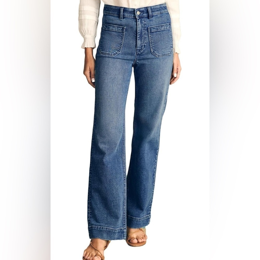 *NWOT* Classic Blue Women's Jeans